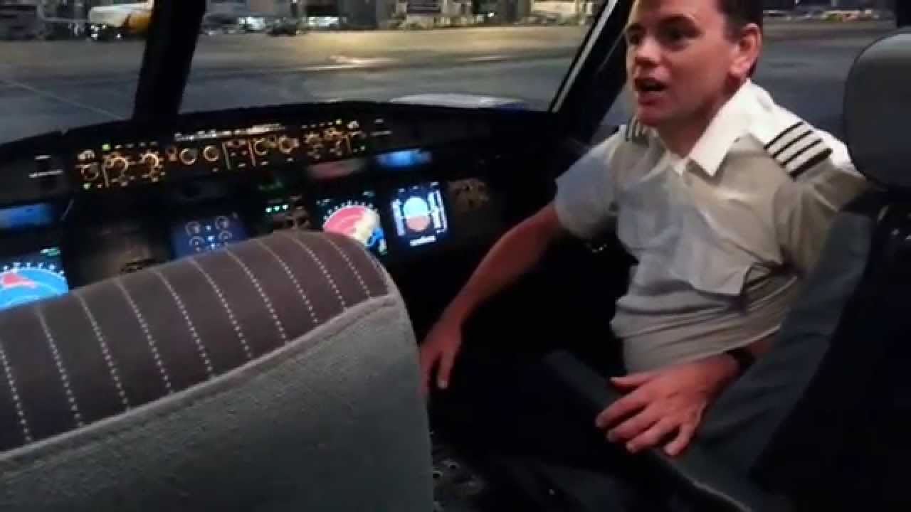 Visiting The Cockpit Tour Of An Easyjet A319