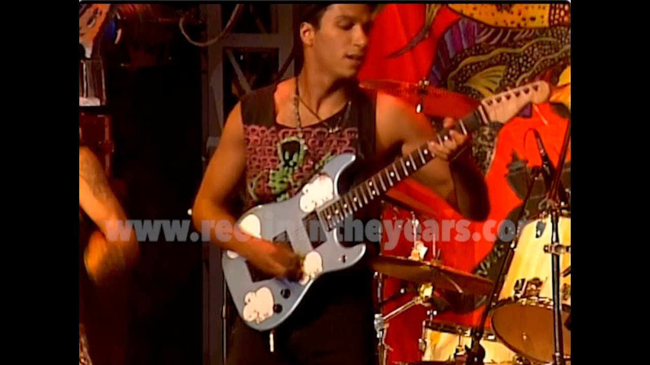 Lock Up (w/Tom Morello) • “24 Hour Man/Interview/Kiss 17 Goodbye” • LIVE 1990 [RITY Archive]