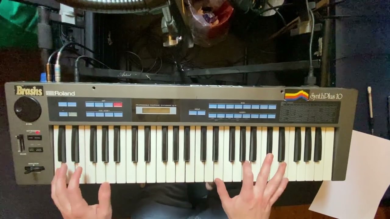 Roland HS-10 SynthPlus10 (Alpha Juno-1) quick demo