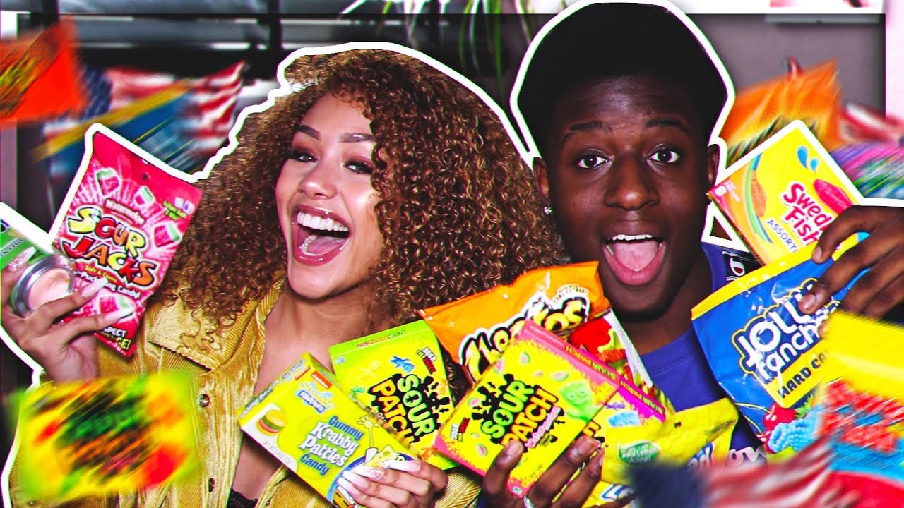 BRITISH Kids Try AMERICAN Candy & Snacks ft AMELIA MONÉT & LEONIE GEORGIOU