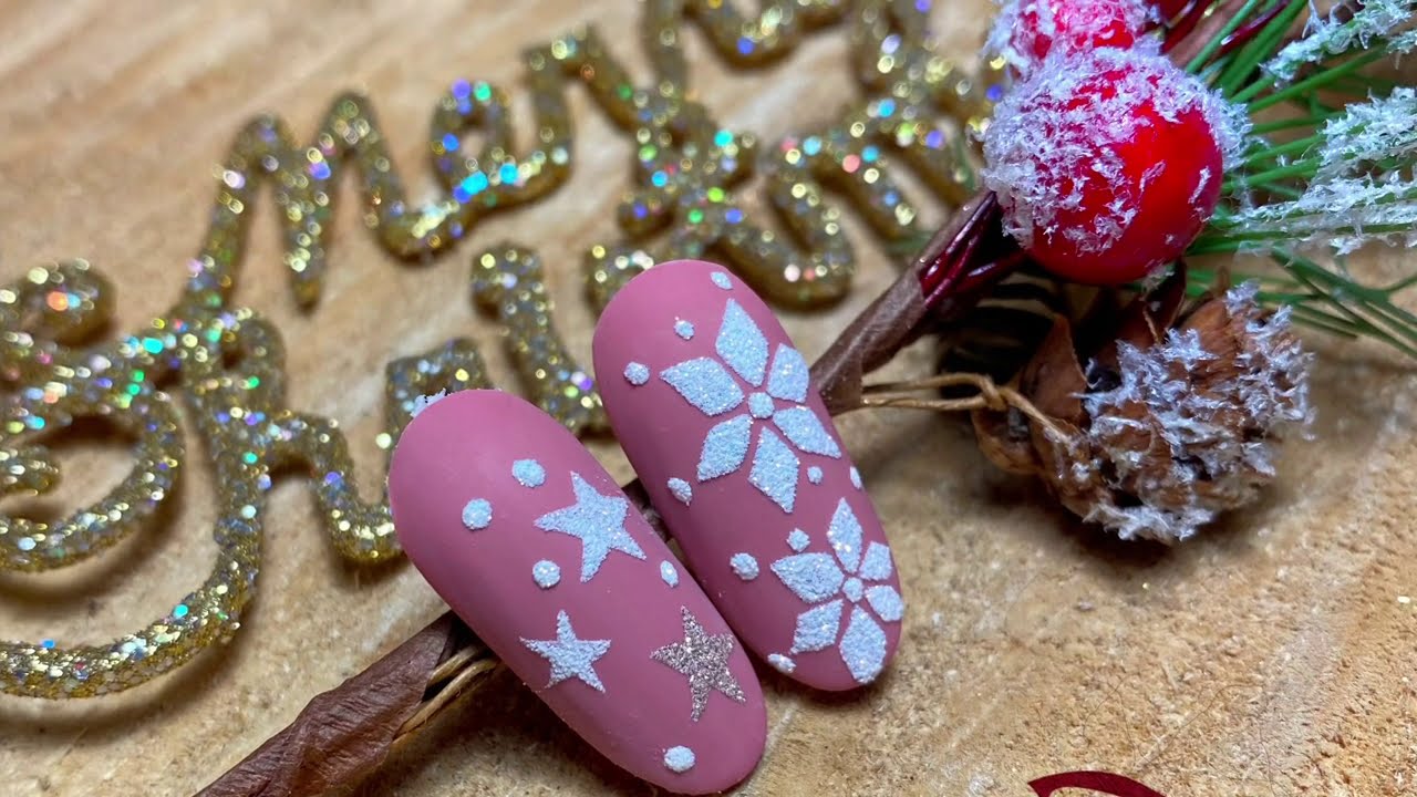 La base du Christmas Nailart