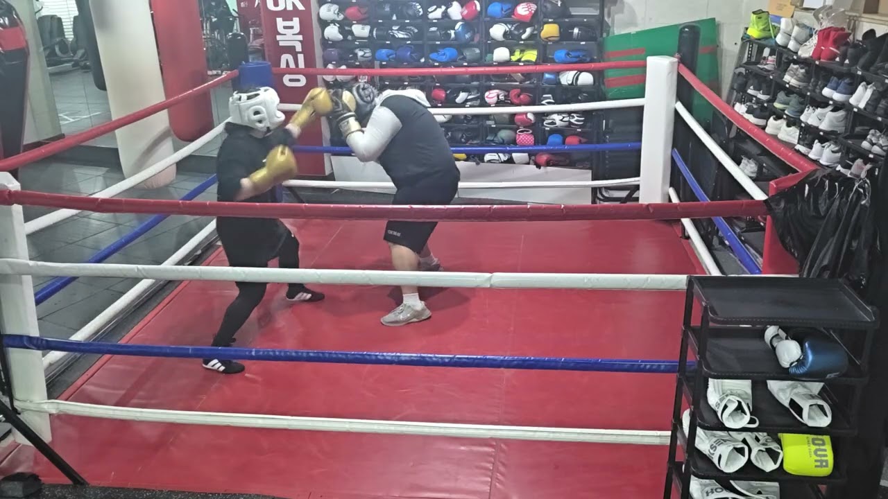 스파링 기록 - 관장님이랑 스파링 🥊