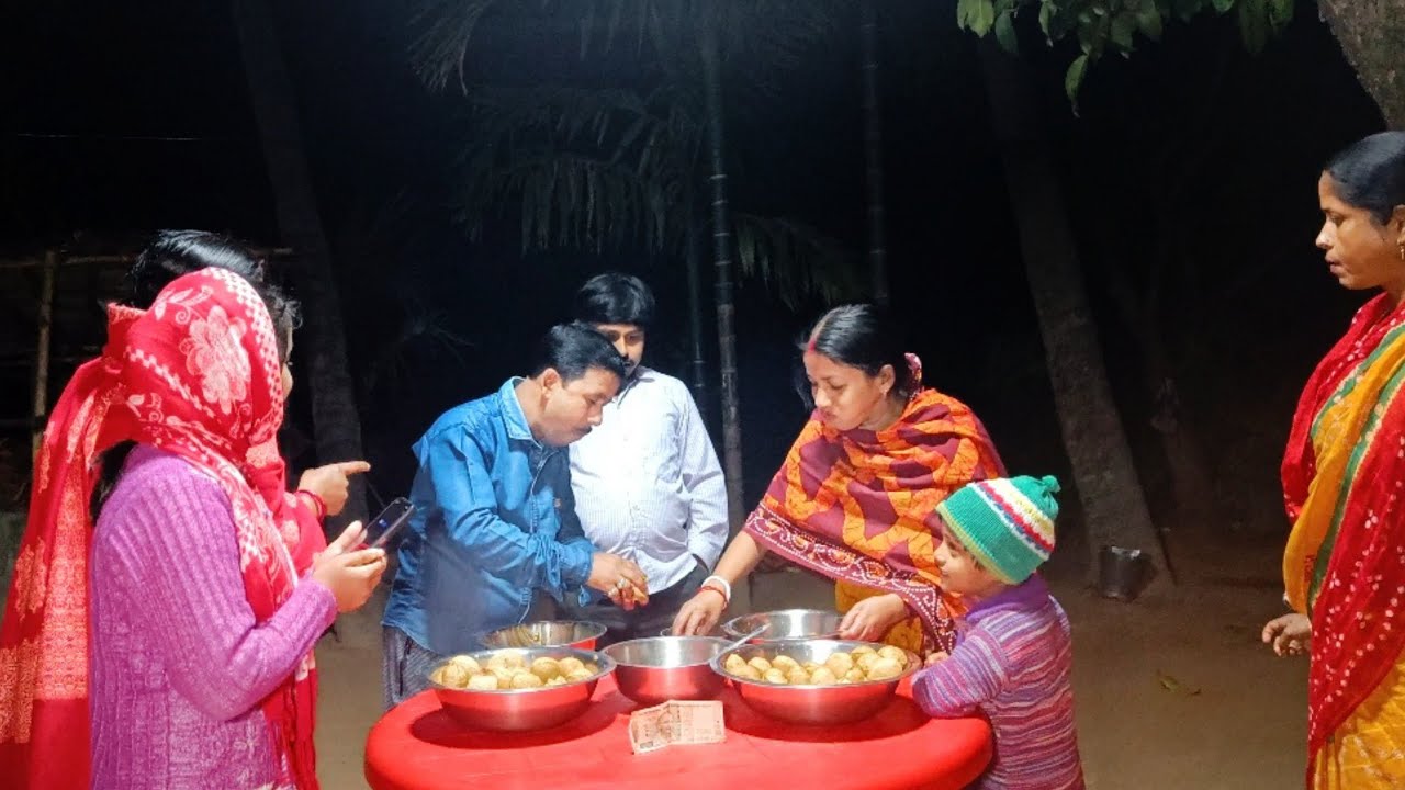 গিন্নির সাথে ফুচকা খাওয়ার challenge| আমাদের ক্যামেরা কে করে?