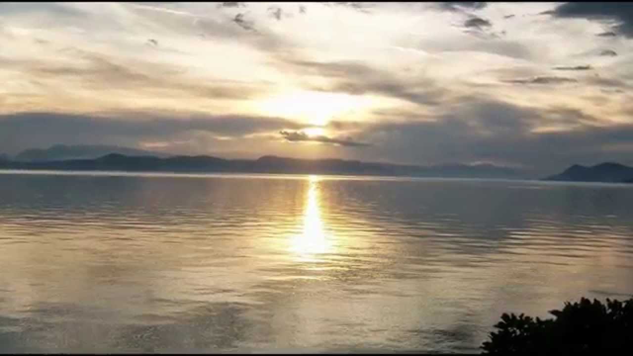 Rovies views - &Theta;&alpha;&lambda;&alpha;&sigma;&sigma;&iota;&nu;ό &tau;&omicron;&pi;ί&omicron;