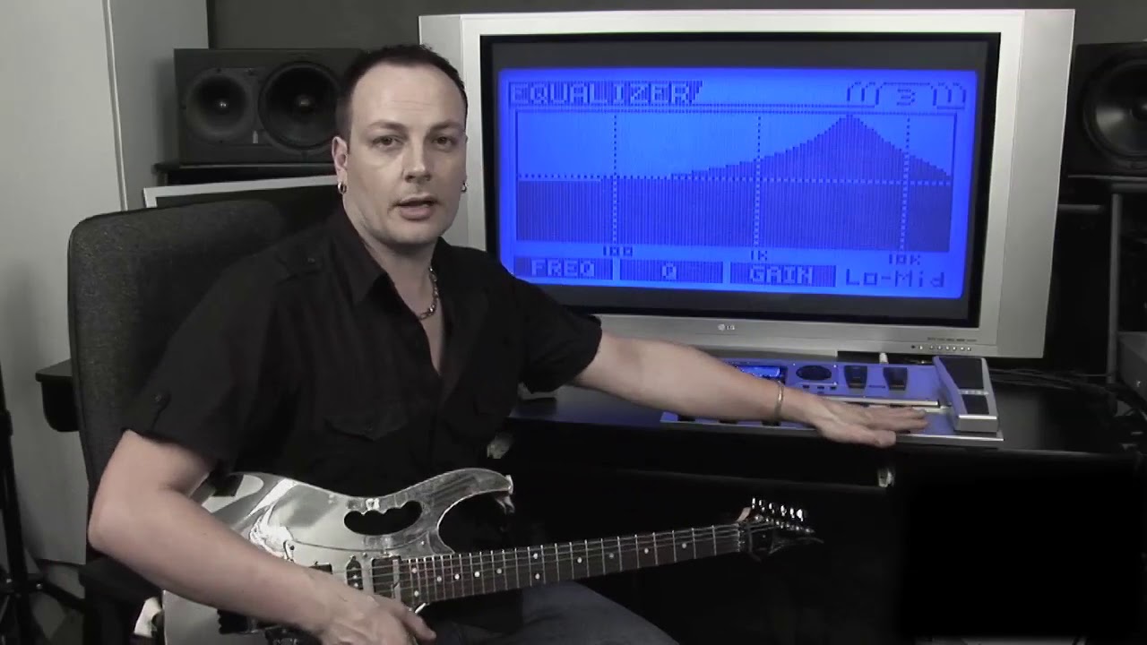 BOSS GT10B EQ