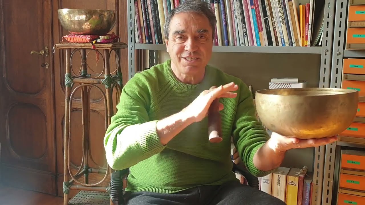 Intervista a Mauro Pedone sul potere terapeutico delle campane tibetane