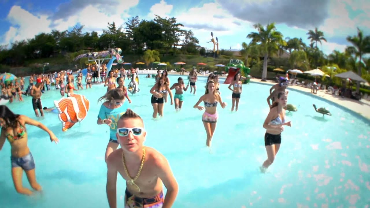 MC GUI - O BONDE PASSOU (CLIPE OFICIAL HD)
