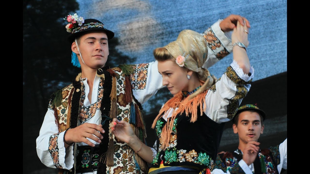 Tradiții, muzică și straie populare la Festivalul Văii Mureșului-2017