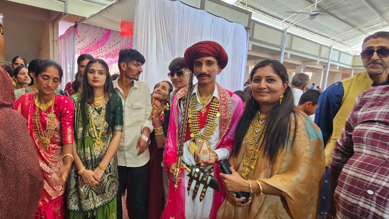 લગન માં રુપિયા ની દાતુ દેવા માં બઘળાટી બોલાવે દીધી મોઢવાડા વારા મોઢવાડીયા રાયા હો
