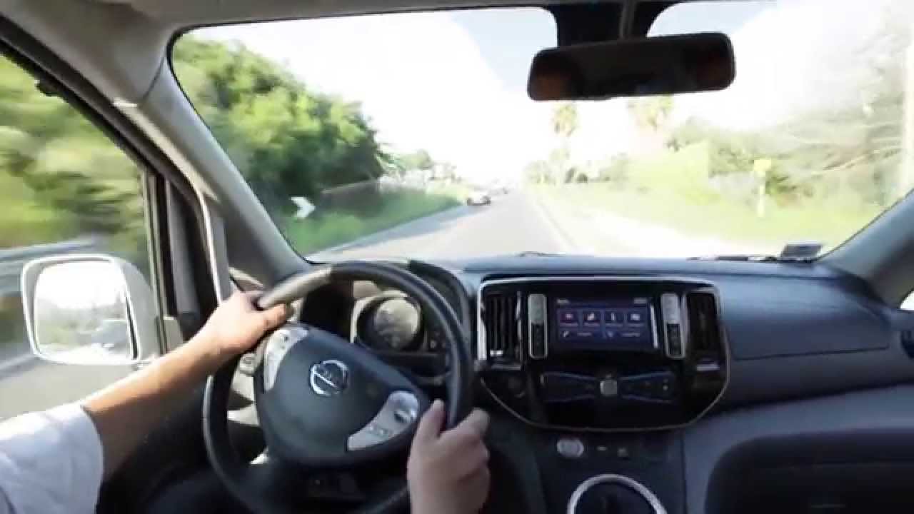 Nissan e-NV200 Evalia 7 seats Preview | AutoMotoTV