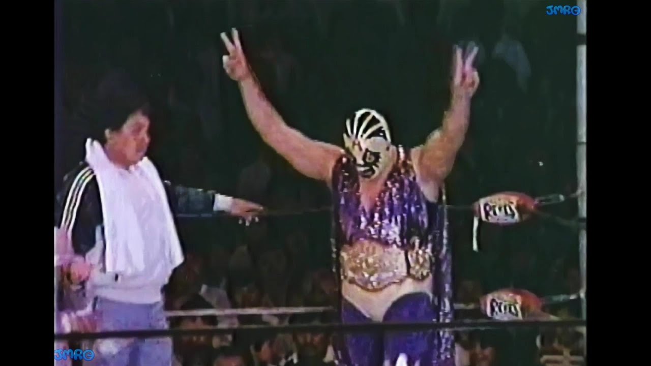 Mil Máscaras vs Enrique Vera (La verdad de la lucha)