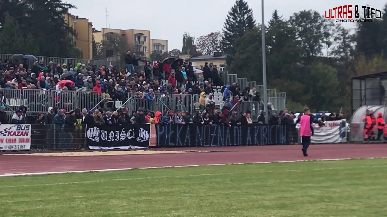 PP: Unia Hrubieszów - Górnik Zabrze [Torcida za płotem]. 2018-10-02