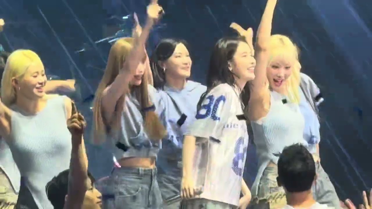 240715 - IU - Blueming - eight - Newark NJ New York HEREH US Concert - Lee Jieun 아이유