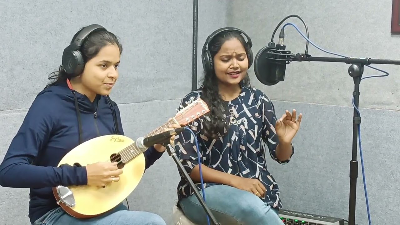 MERE DHOLANA COVER SONG | VAISHNAVI ADODE , &  RIYA CHAVAN
