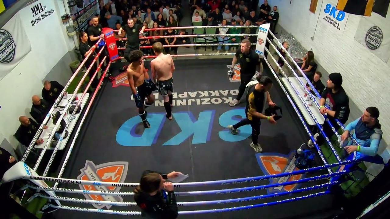 Vince Janssens (The Lions Gym) vs Yassin Akalai (oosterbaan Gym) @TeamSmits Full fight