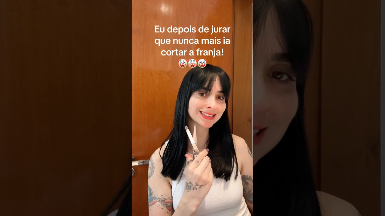 Eu falhei amigas! 🤡🤡#hen&ecirc; #hair #franja #cortandoafranja #franjinha