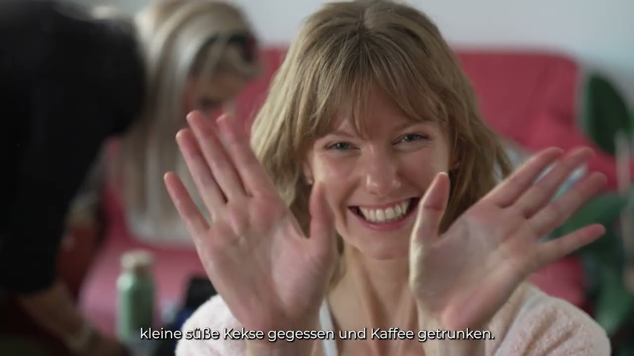 Valérie de Montmollin - Backstage NIE WIEDER