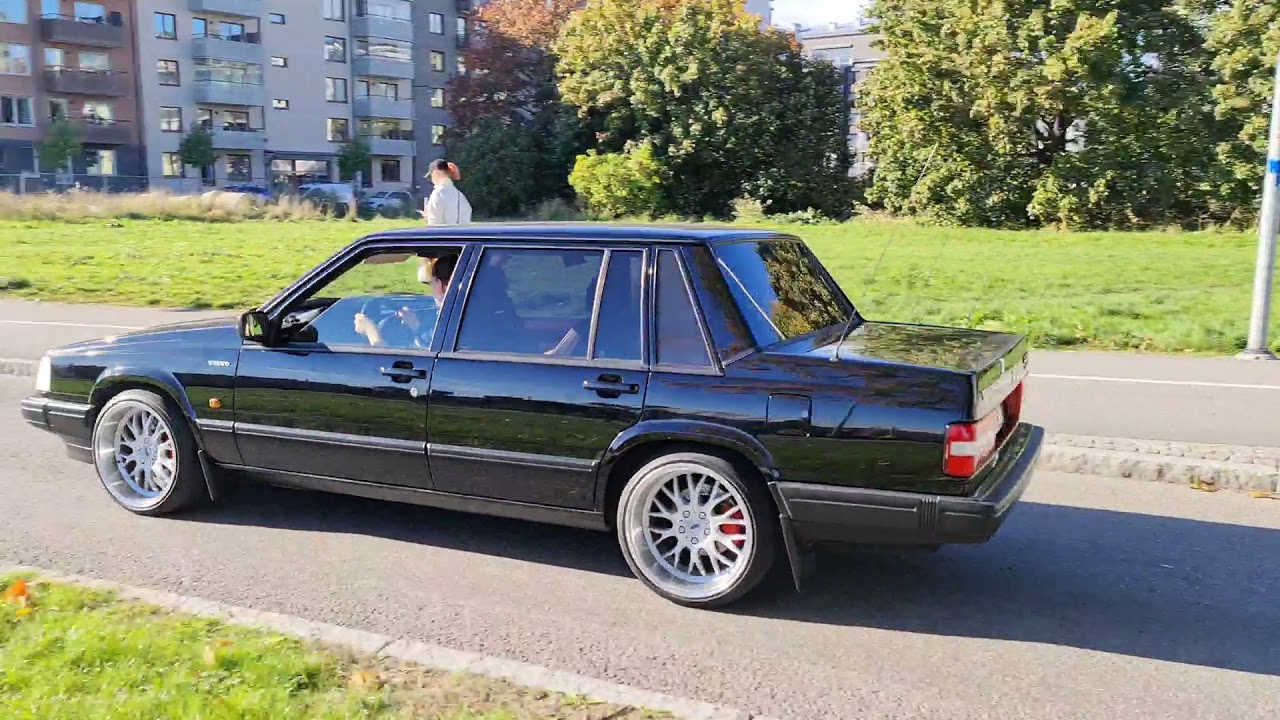Volvo 740 Turbo Intercooler (Random 4 Volvo Convoy)