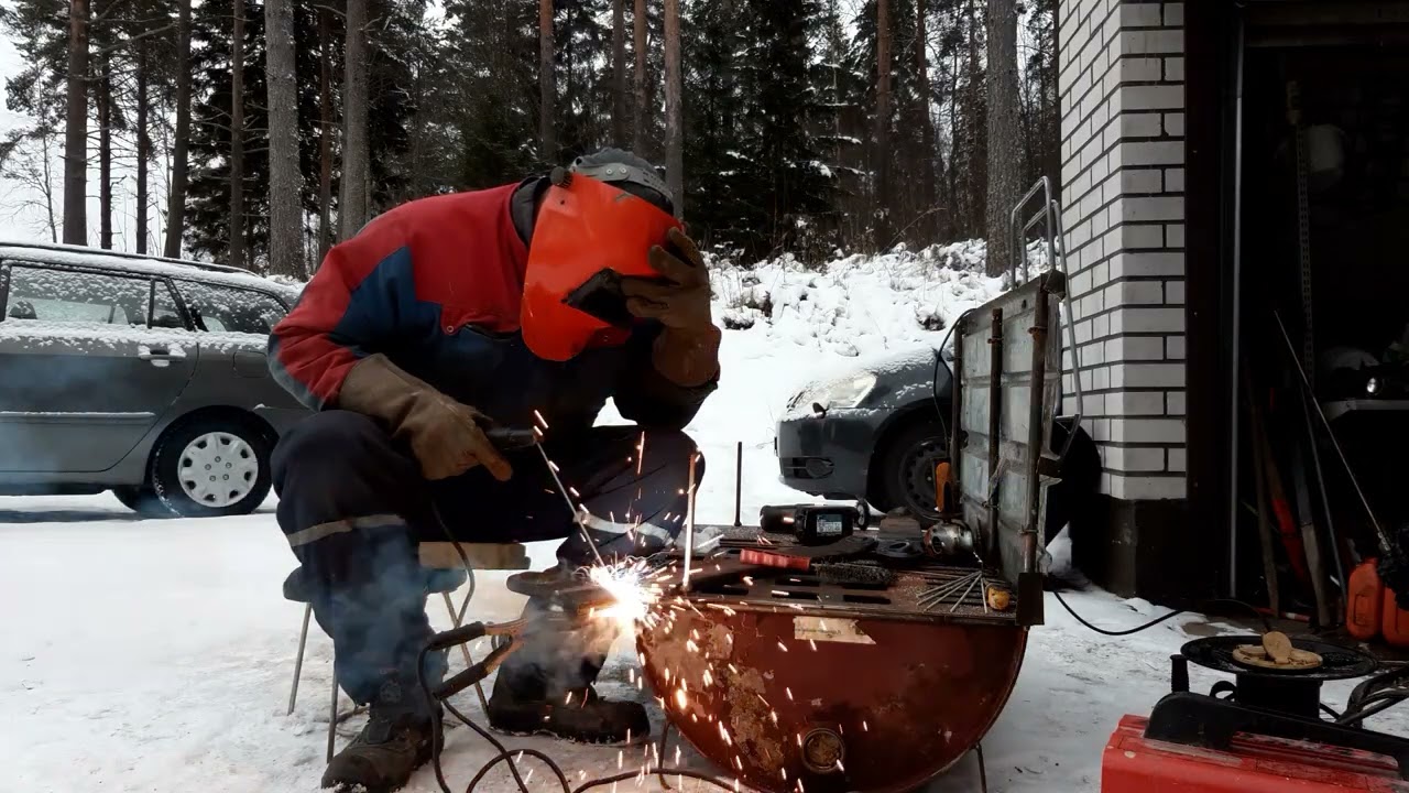 Pajaton mies hitsaa Pohjolan tallissa David brown 850 vetovarrenpään!