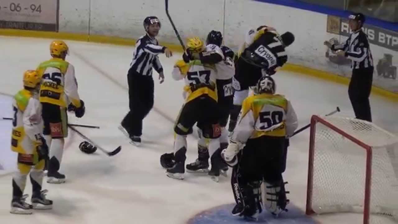 Hockey Fight :Sacha Treille / Olivier Dame Malka / Hiadlovský 2015, Rouen - Strasbourg