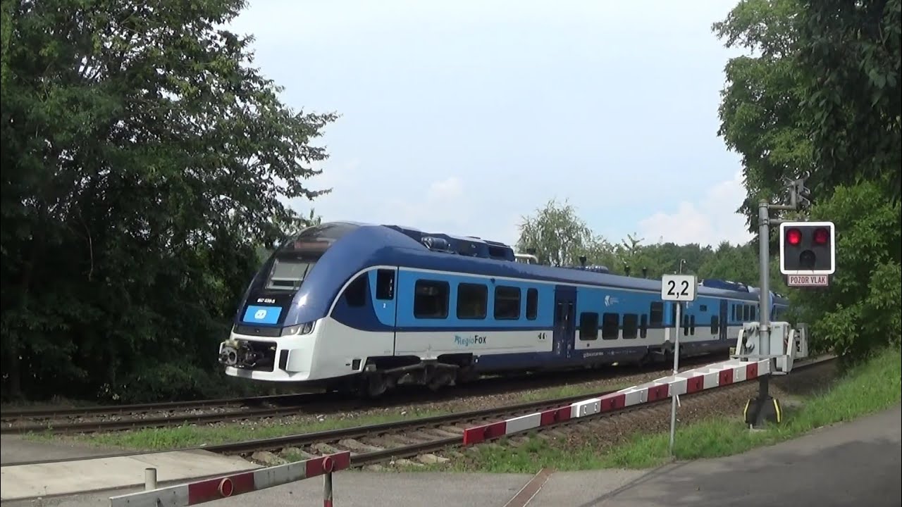 Železničn&iacute; přejezd / railroad crossing - Starkoč [P5449] (CZ) - 26.7.2025