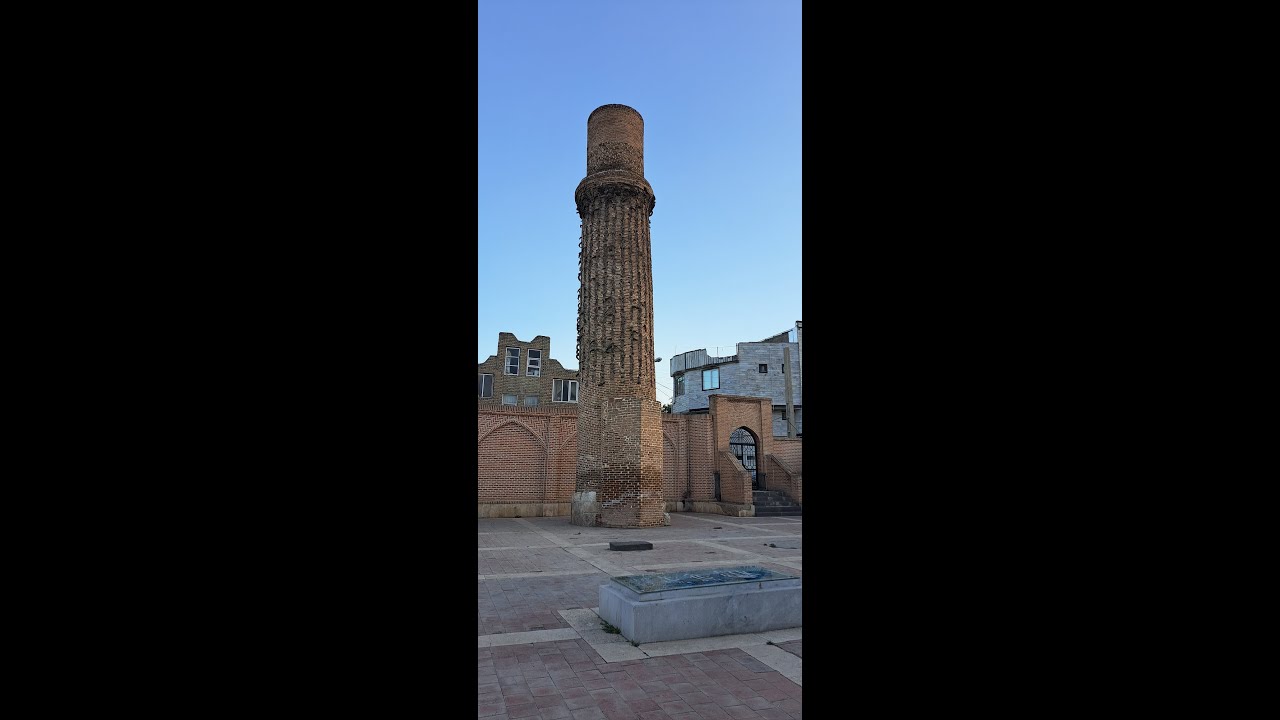 Khoy-Shams-e Tabrizi's tomb