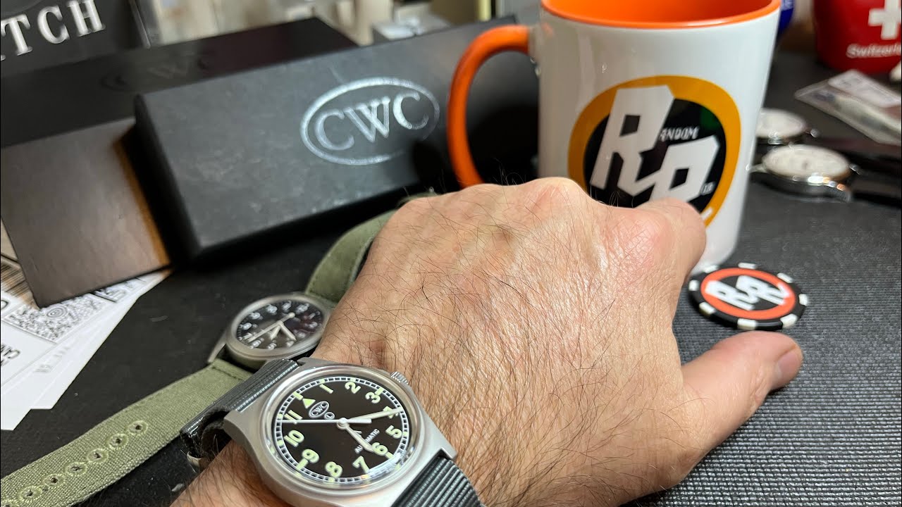 Распаковка CWC G22. Невероятно выгодные предложения на часы на распродажах #SundayFunday от Rando...