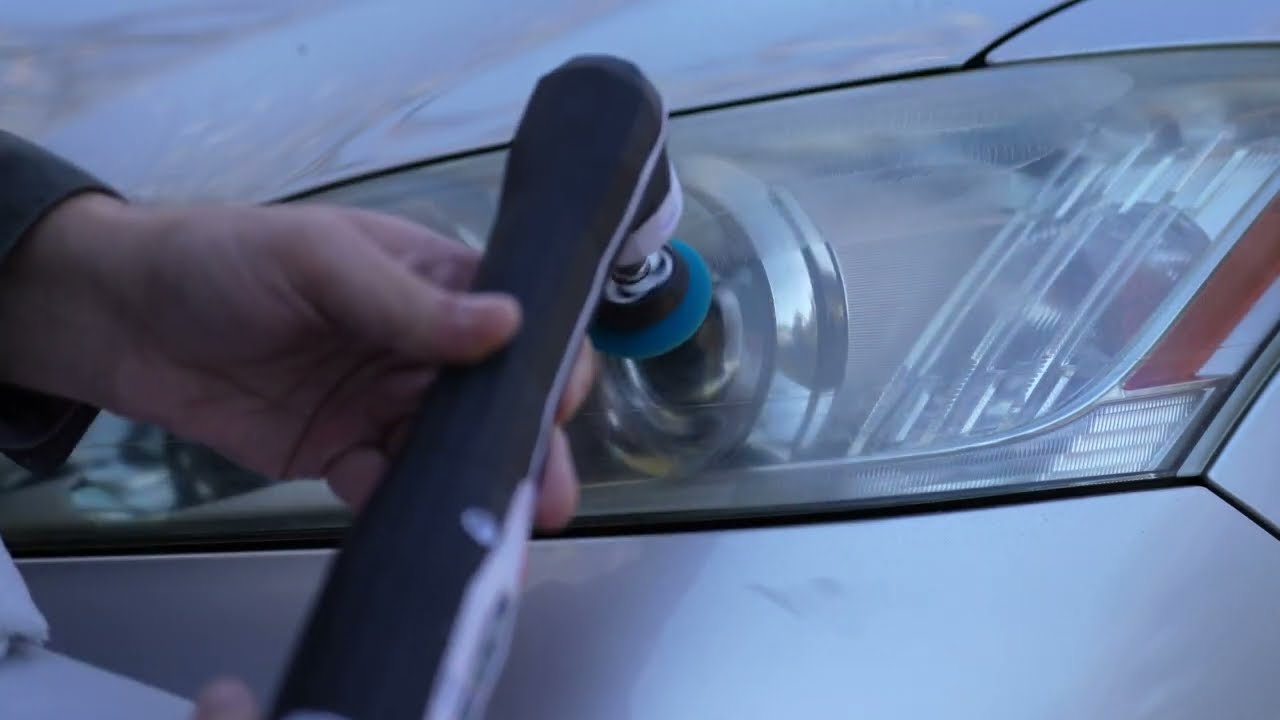 802 Chemical Guys Headlight Restorer with Liquid Elements A1000 1 Inch Cordless Polisher