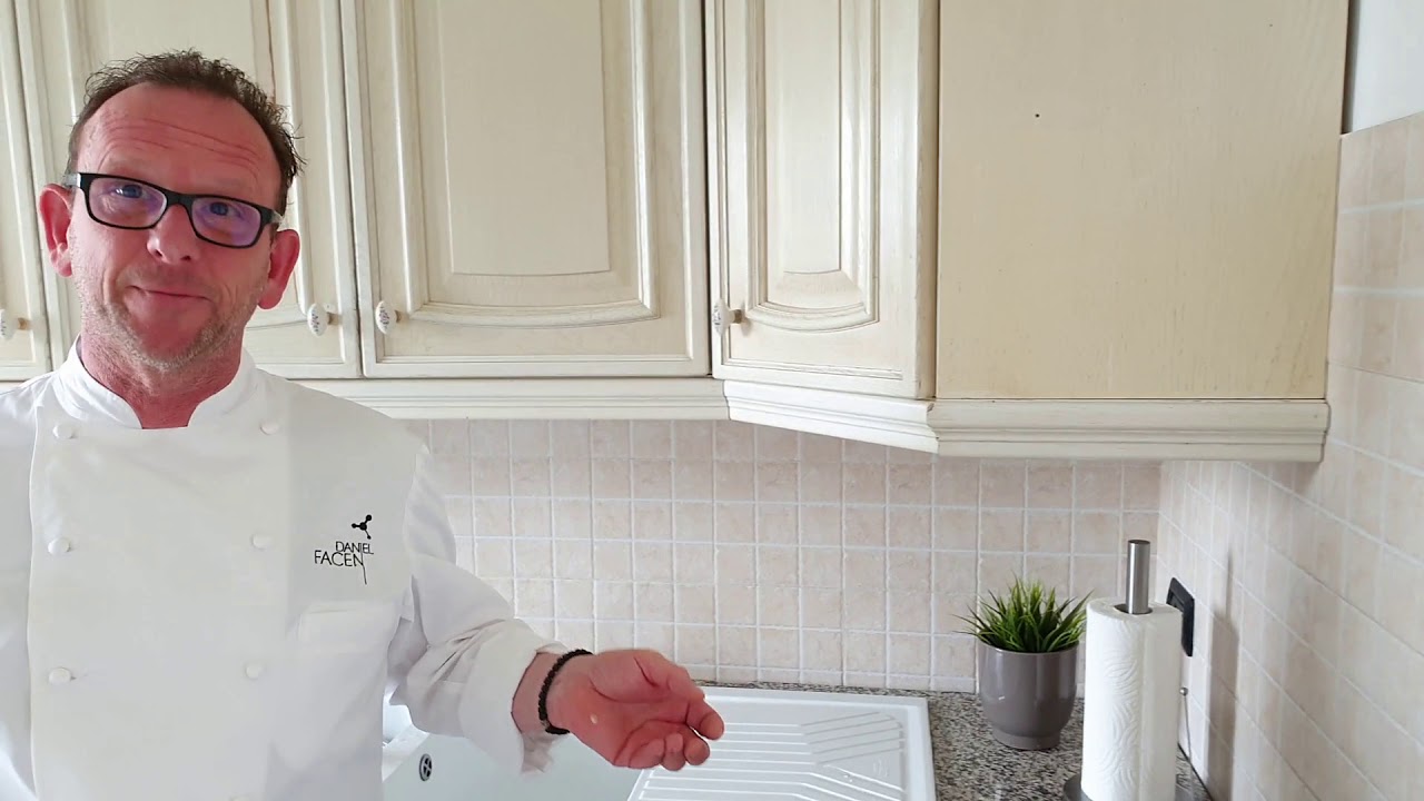 Crespelle alla fonduta di Branzi - Ricette Chef Stellati - Daniel Facen