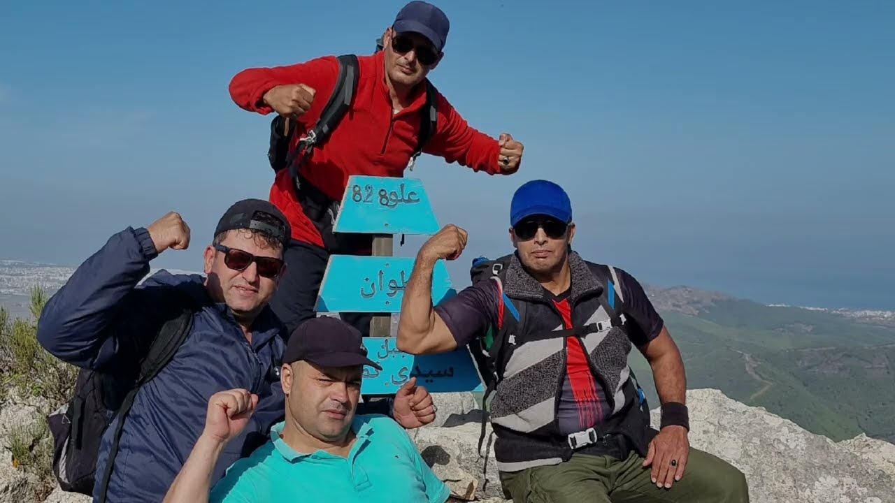 يعرف جبل سيدي تميم بقمته الحادة الصعبة الشهيرة والتي يصل إرتفاعها إلى 855 متر ، دي التضاريس الوعرة