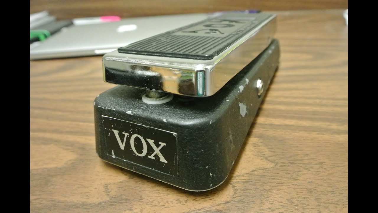 Changing a pot of Wah-wah pedal
