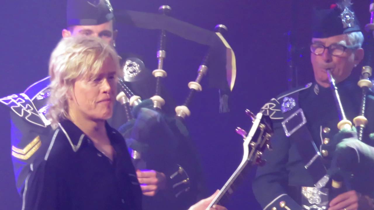 Paul McCartney - Mull of Kintyre (Hamilton, ON)