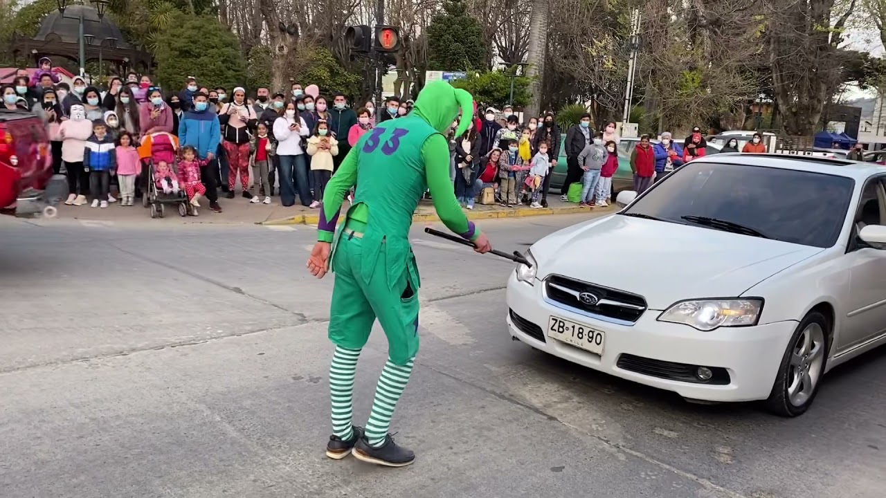 BUFÓN NAMASTÉ en Constitución de Chile
