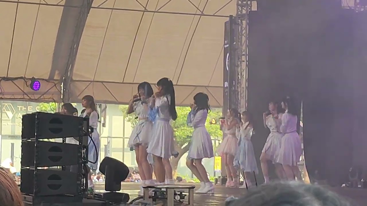 230204 Up Up Girls x Last Idol Thailand - Lovecchu♡ @ Kaze Stage - Japan Expo Thailand 2023