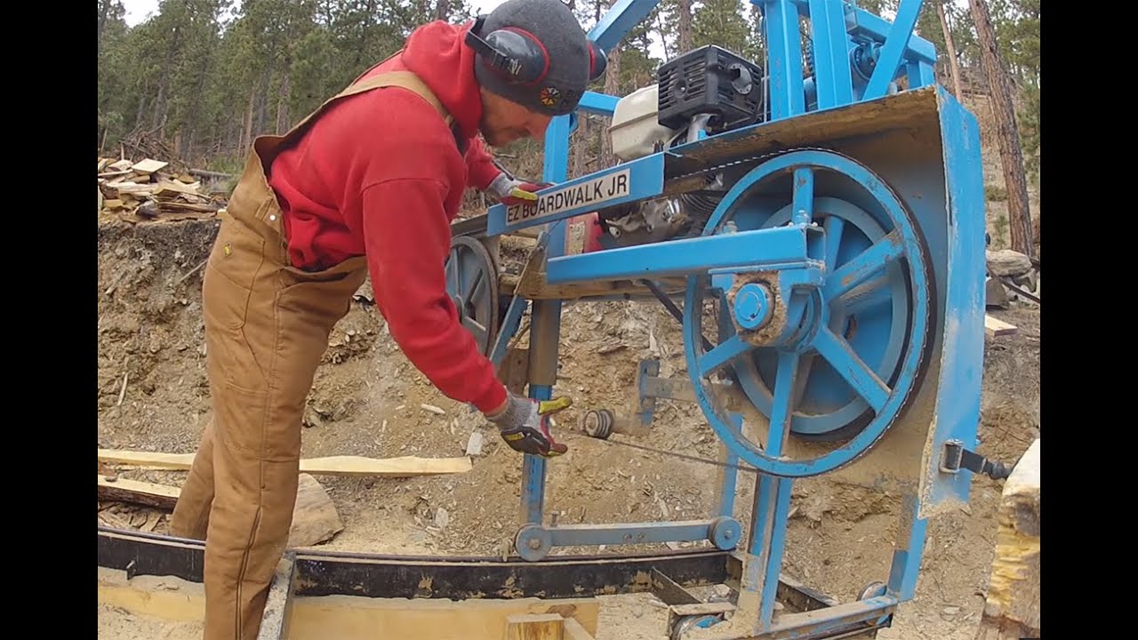 (Part 4) Woodworking: Making your own lumber - EZ Boardwalk Sawmill Mega series