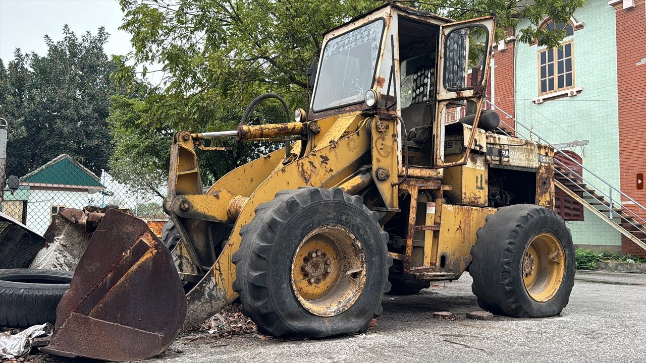 💡The Boy Genius Restores The Giant KOMATSU Wheel Loader // Complete Restoration Of KOMATSU Excavator