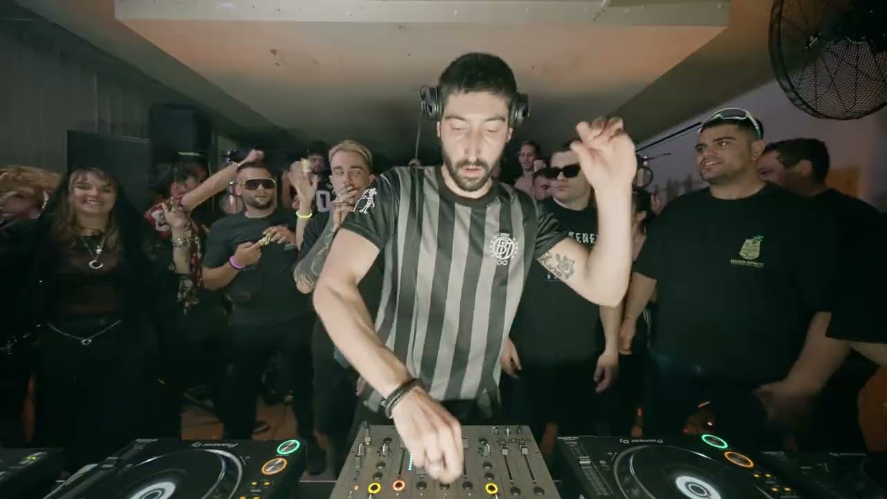 SWEATY SECRET RAVE IN ATHENS: VSSLS