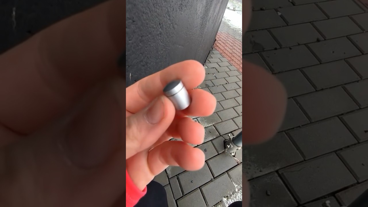 Nano #geocaches are everywhere! 🔎