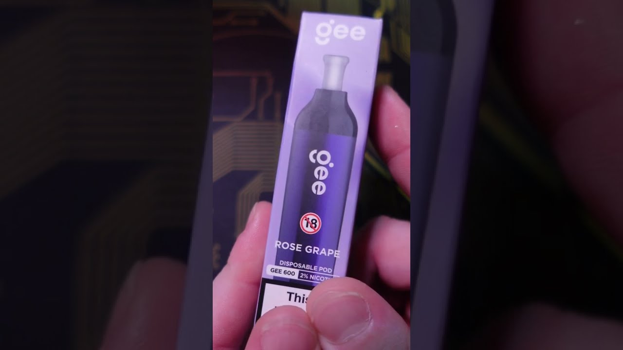 I BET you've never seen this before #shorts #unboxing #asmr #gee #disposable #vape #4k