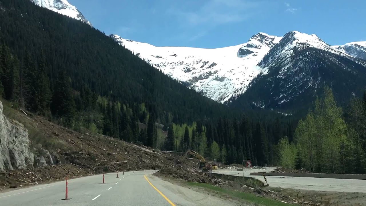 Mudslide on Hwy 1 between Golden and Revelstoke