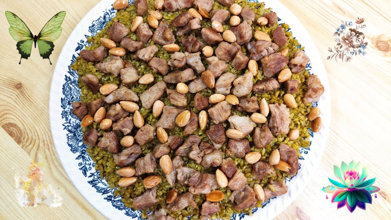 Delicious freekeh with meat and peeled almonds. Try it, very delicious!🤩