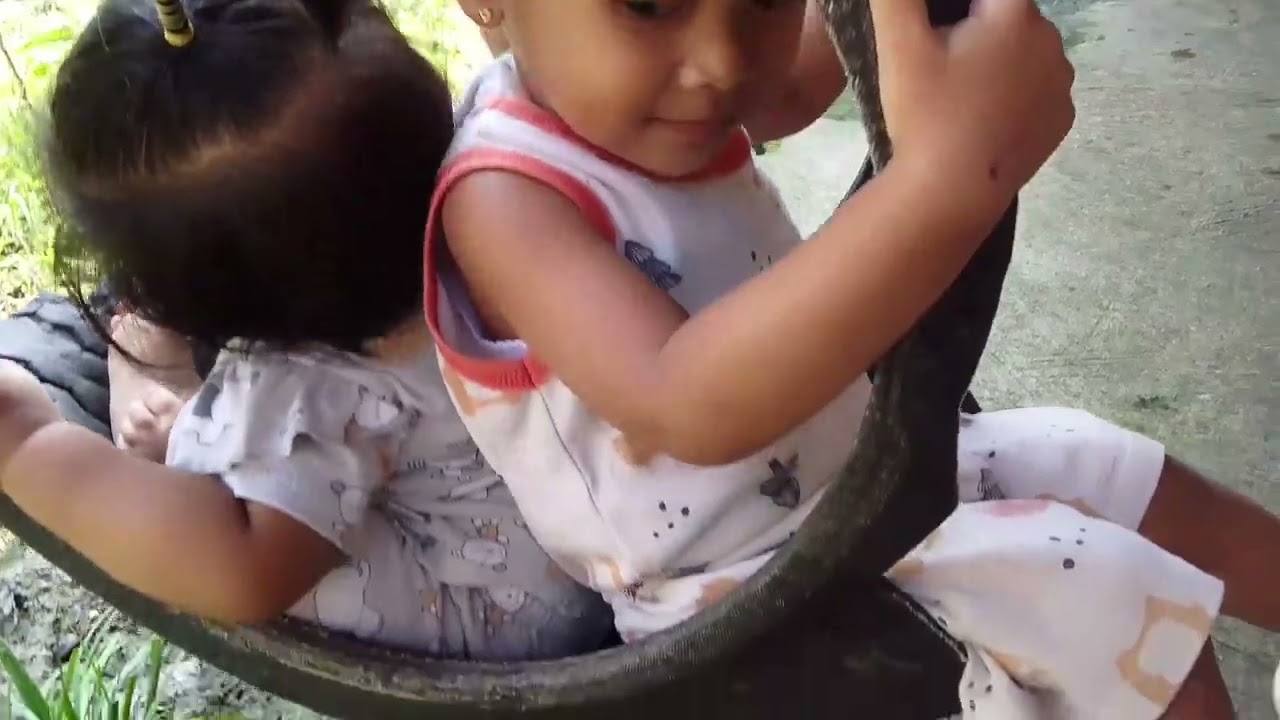 Lihat dedek bayi, lanjut lihat belut