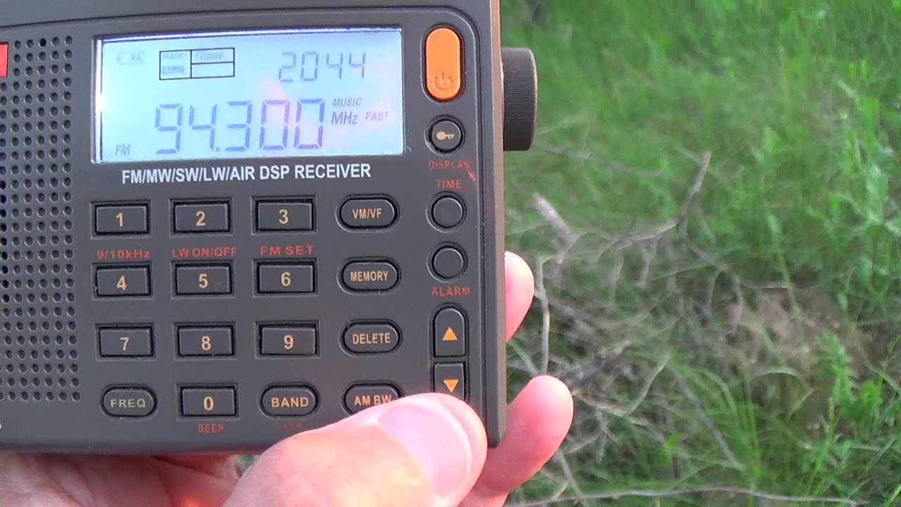 95.3 MHz; 94.5 MHz; 94.2 MHz Sporadic 16;45utc