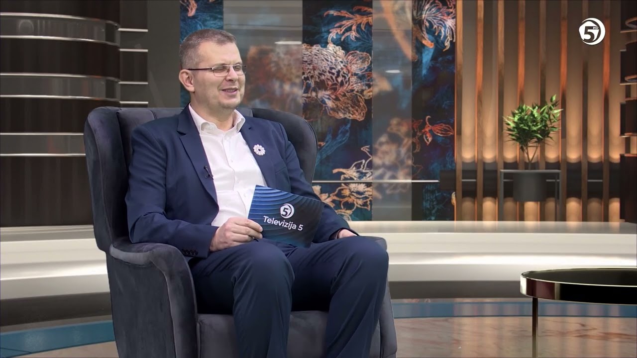 Zar da vjerniku bude isto kao grješniku? - (sura Es-Sedžde) - U NJEMU SU AJETI JASNI - dr. Adilović