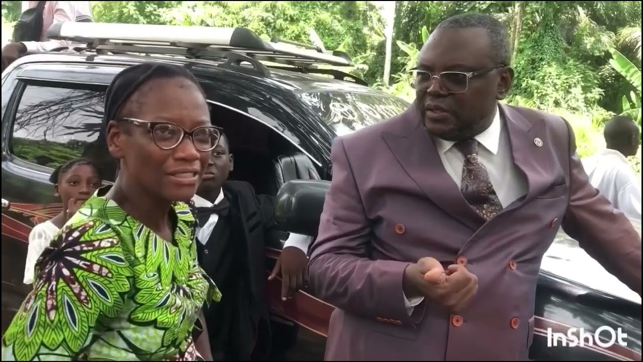 PAST LIFOKO SE PRÉCIPITE AU KONGO CENTRAL POUR HONORER LE RÉVÉREND PRINCE NSIMBA