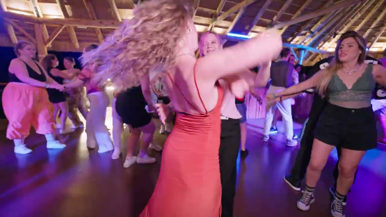 Dasha y Fiorella  Role Rotation Social Dance | Terra Livre Dance Festival 2025