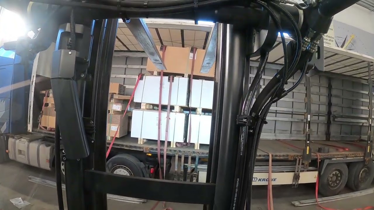 5-ton electric forklift truck POV: Unloading full load of ceiling tiles from Norway (part 2/2)