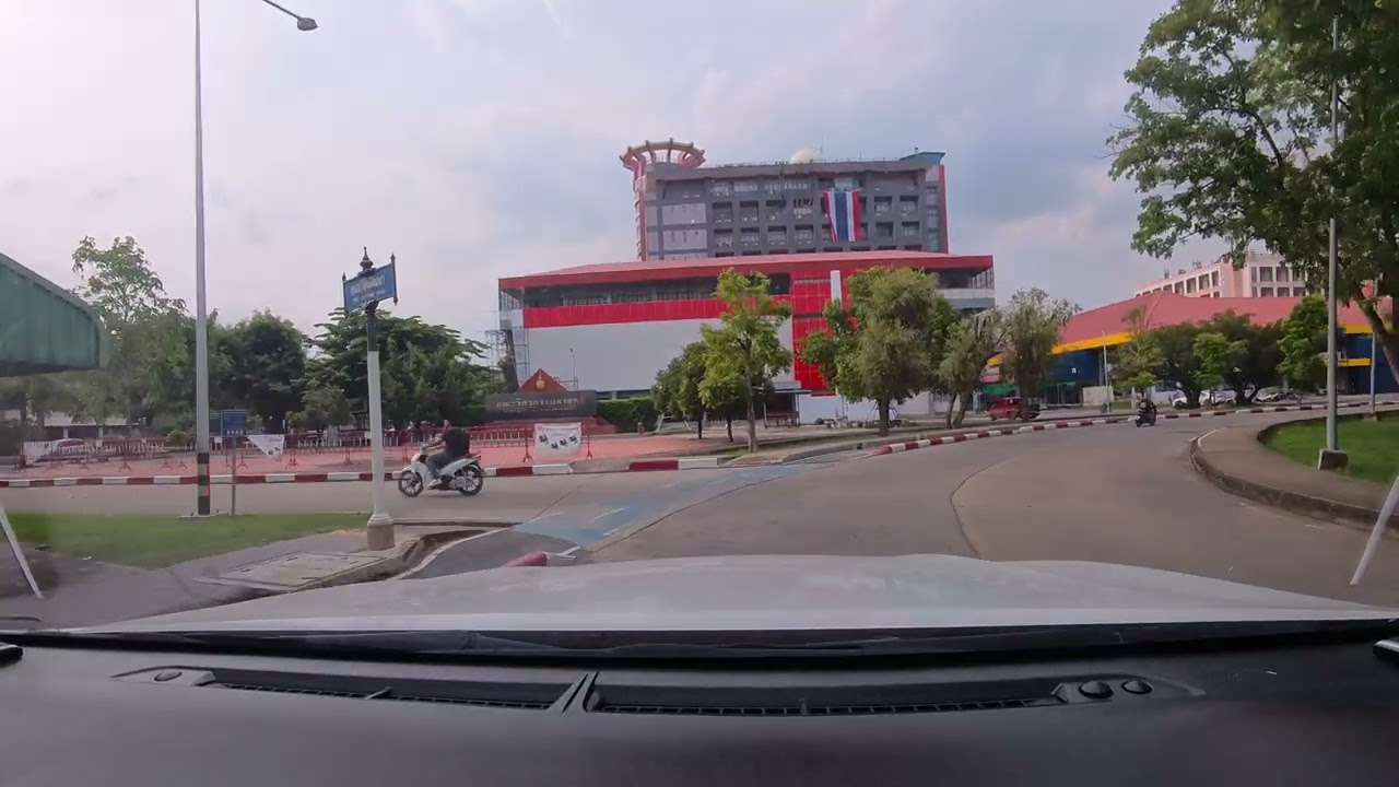 开车游览泰国坦亚武里皇家理工大学｜Campus Drive at RMUTT, Thailand
