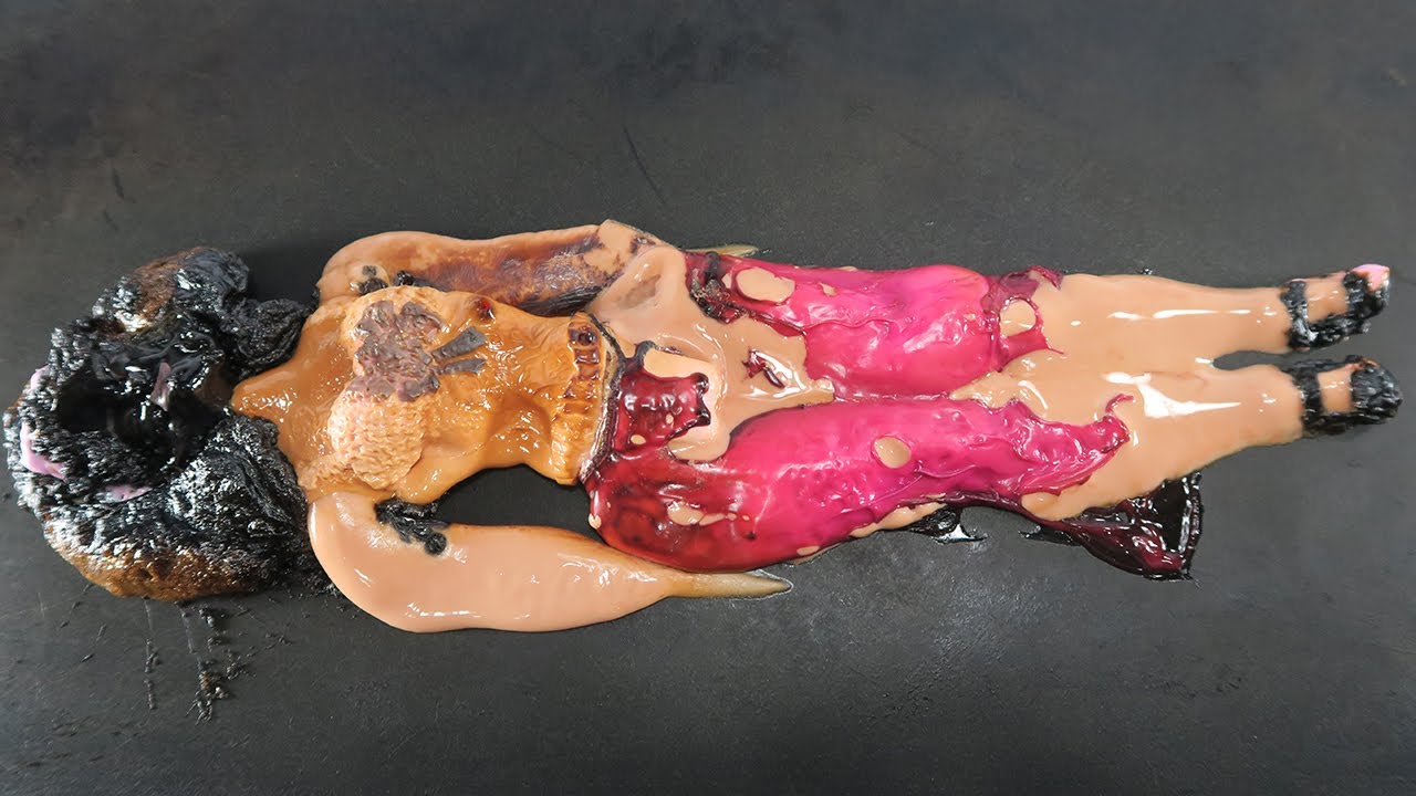 MELT BARBIE