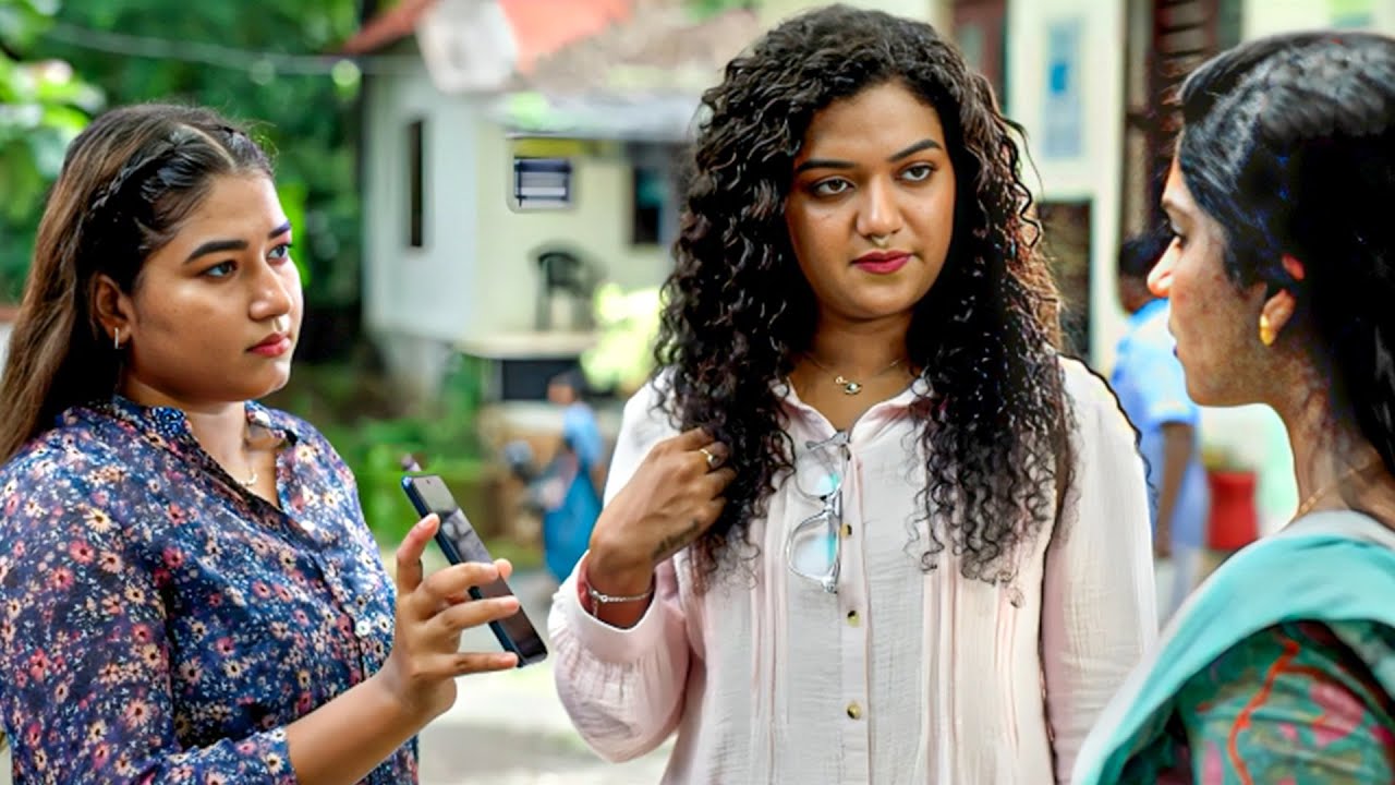 നിങ്ങടെ ഭര്‍ത്താവ് കൊച്ചിയില്‍ എന്‍റെ ലൈഫ് പാര്‍ട്നറാ..! | New Movie Scenes
